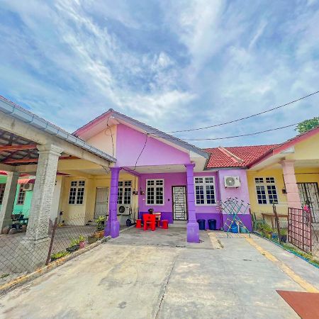 Nail Homestay Kuala Besut Dış mekan fotoğraf